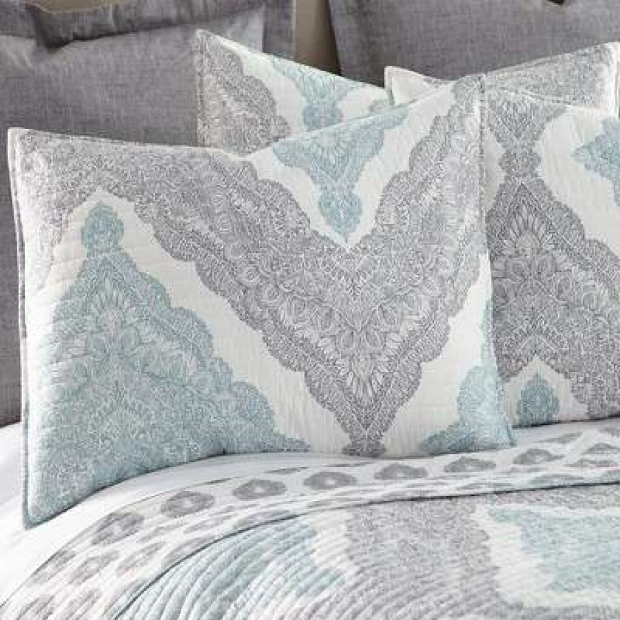 Quilt Bedding Sets * | Flash Sale Montclair Medallion Quilt And Pillow Sham Set Levtex Home