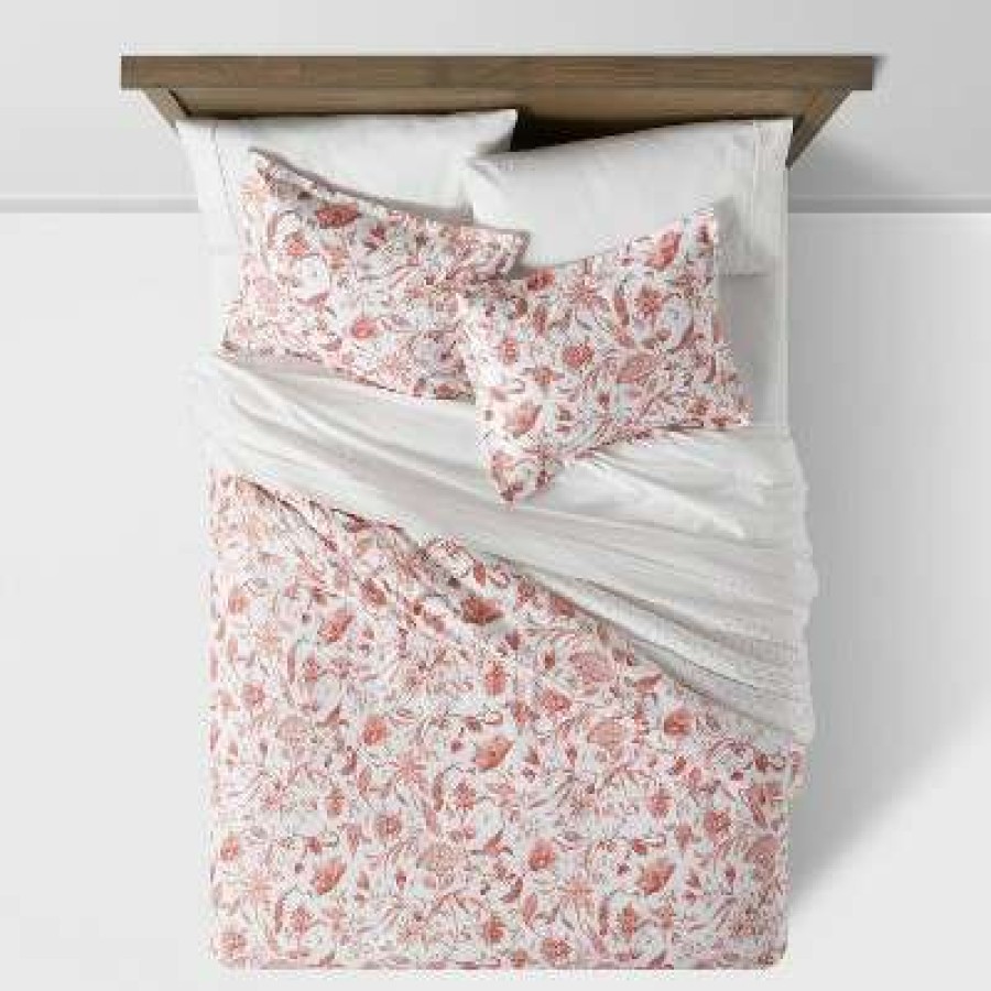 Comforter Bedding Sets * | Wholesale Family Friendly Reversible Floral Printed Comforter Threshold