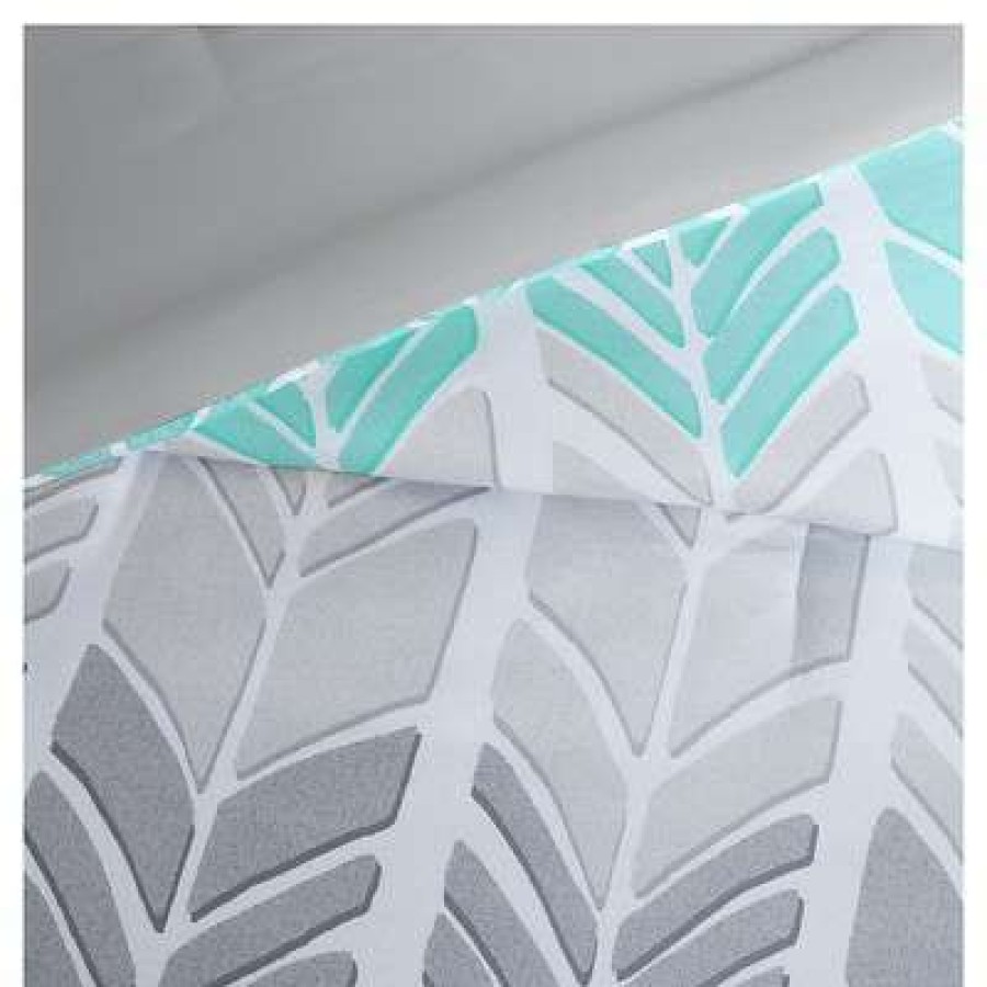 Comforter Bedding Sets * | Hot Sale Intelligent Design Amanda Feather Chervon Print Comforter Set Aqua