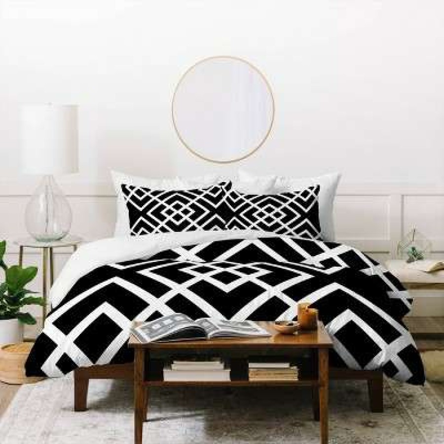 Duvet Cover Bedding Sets * | Brand New Three Of The Possessed Inbetween Duvet Set Deny Designs Black/White