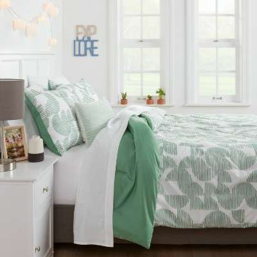 Comforter Bedding Sets * | New Geo Printed Microfiber Comforter Set With White Sheets Room Essentials Light Green