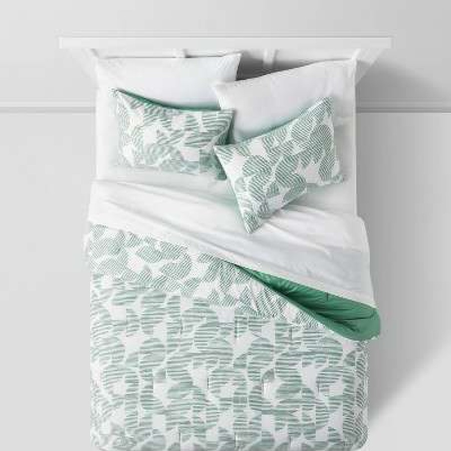 Comforter Bedding Sets * | New Geo Printed Microfiber Comforter Set With White Sheets Room Essentials Light Green