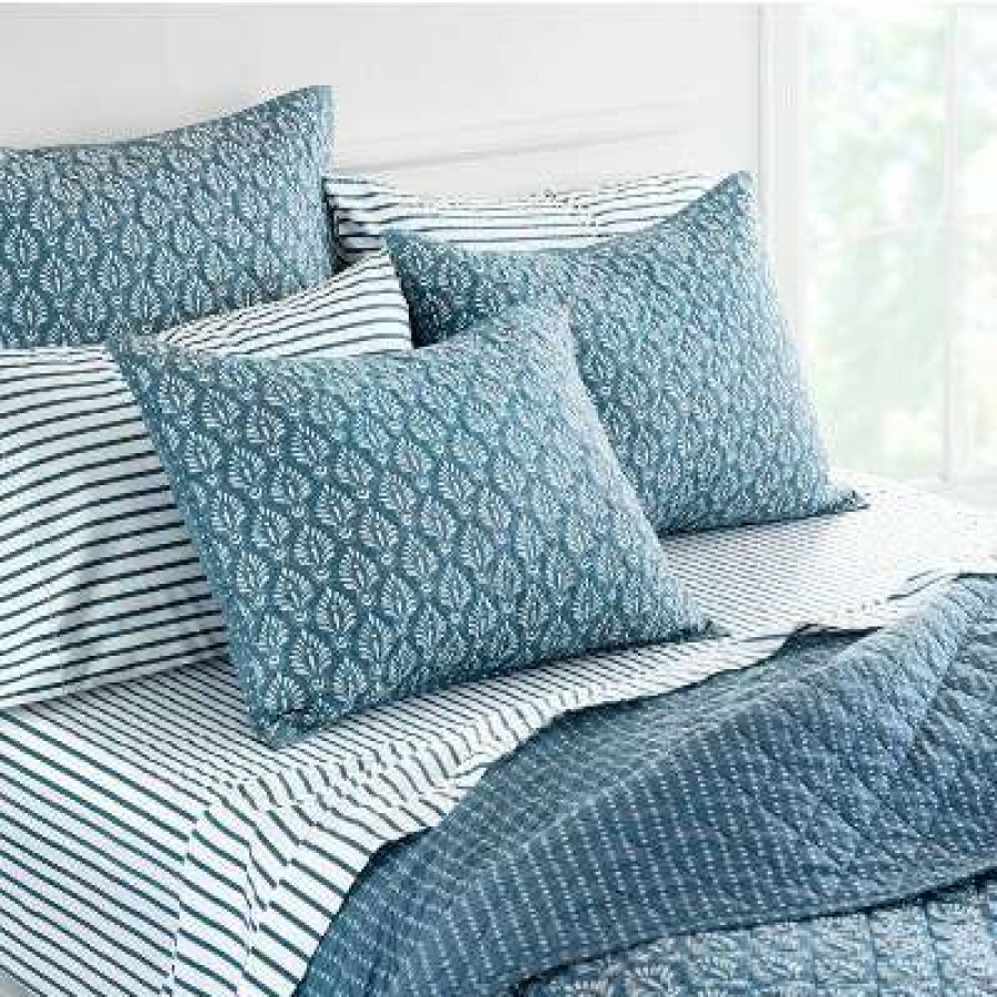 Quilt Bedding Sets * | Promo Acanthus Organic Quilt Set Blue Martha Stewart