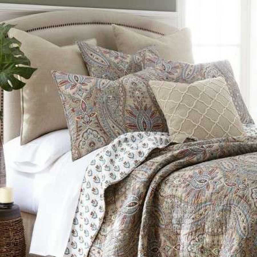 Quilt Bedding Sets * | Cheapest Kasey Quilt And Pillow Sham Set Levtex Home